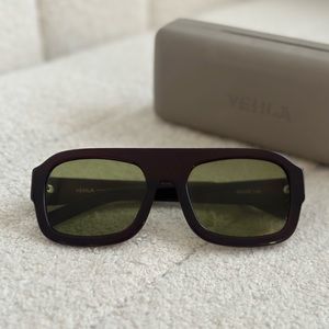 VEHLA KAIA - MALBEC / KHAKI SUNGLASSES